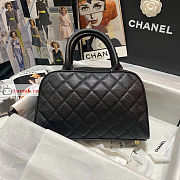 Chanel Bowling Bag In Grained Leather Black 25x14x9cm  - 2