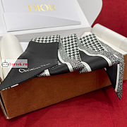Dior 30 Montaigne Mitzah Scarf Black/White Silk  - 6
