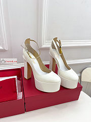Valentino Tan-Go Patent Leather Platform Pump White - 4