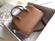 Givenchy Medium Antigona Bag In Grained Leather Tan 34cm - 6