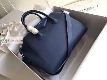 Givenchy Medium Antigona Bag In Grained Leather Navy Blue 34cm