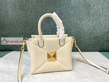 Valentino Small One Stud Nappa Handbag White 19x16x12cm