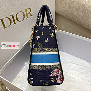 Dior Medium Lady D-Lite Bag D-Constellation Embroidery Blue M0565 24x20x11cm - 6