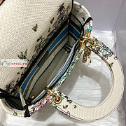 Dior Medium Lady D-Lite Bag D-Constellation Embroidery White M0565 24x20x11cm - 3
