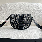 Dior Gallop Messenger Bag Oblique Jacquard Beige/Black 1ADPO 20.5×16×5cm - 1
