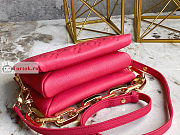 Louis Vuitton Coussin BB Bag Rose Pink M20750 21x16x7cm - 6