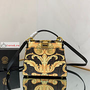 Fendace Mini Peekaboo Leather Black 23cm - 3