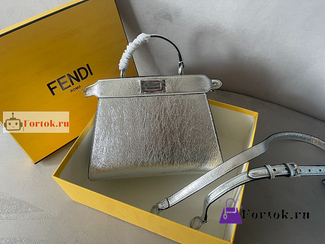 Fendi Small Peekaboo Leather Silver 27x9.5x21cm - 1