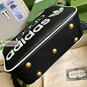 Gucci Small Shoulder Bag In Leather Black 702427 25x16x9.5cm - 3
