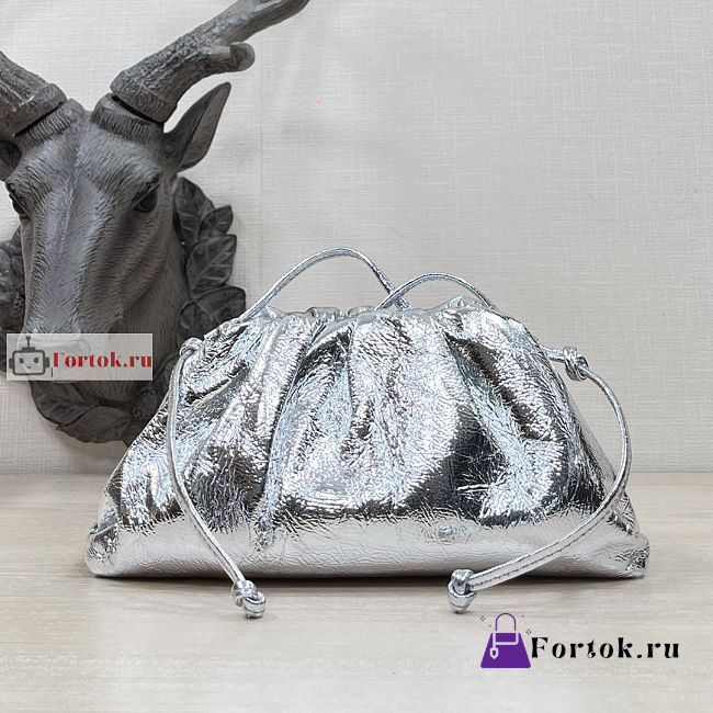 Bottega Veneta Mini Pouch Silver 22x12X7cm - 1