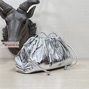 Bottega Veneta Mini Pouch Silver 22x12X7cm - 6