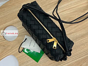 Bottega Veneta Loop Camera Bag Black 25cm - 2