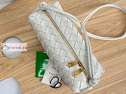 Bottega Veneta Loop Camera Bag White 25cm - 4