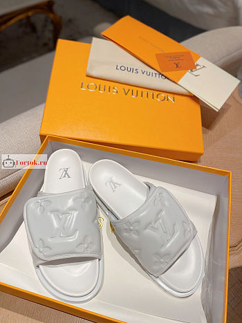 Louis Vuitton Miami Mule Monogram Pattern White 1AA7RO