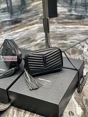 Ysl Mini Lou Bag In Grained Leather All Black 6125791 19x10.5x5cm - 2
