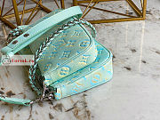 Louis Vuitton Multi Pochette Accessoires Sprayed Green M46180 24x13.5x4cm - 2