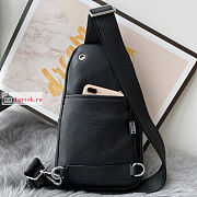 Gucci Chest Bag In Leather Black 28×16×4.5cm - 5
