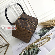 Louis Vuitton Square Bag Monogram M43589 16x16cm - 4