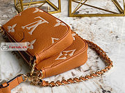 Louis Vuitton Multi Pochette Accessoires Arizona Beige/Cream M45983 25x14.5x4.5cm - 4