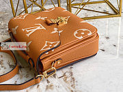 Louis Vuitton Pochette Metis Arizona Beige/Cream M45809 25x19x7cm - 5
