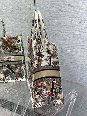 Dior Large Book Tote Ecru Multicolor Embroidery M1286 42x35x18.5cm - 2