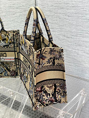 Dior Medium Beige Multicolor Embroidery M1296 36x27.5x16.5cm - 6