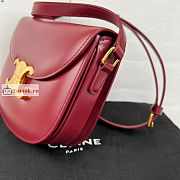 Celine Teen Besace Triomphe In Shiny Leather Red 18.5x16x6cm - 4