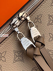 Louis Vuitton Beaubourg Hobo MM Bag Beige M56084 32x26x17cm - 2