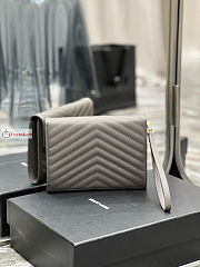 Ysl Flap Pouch In Grained Leather Grey 617662 21×6×3cm - 5