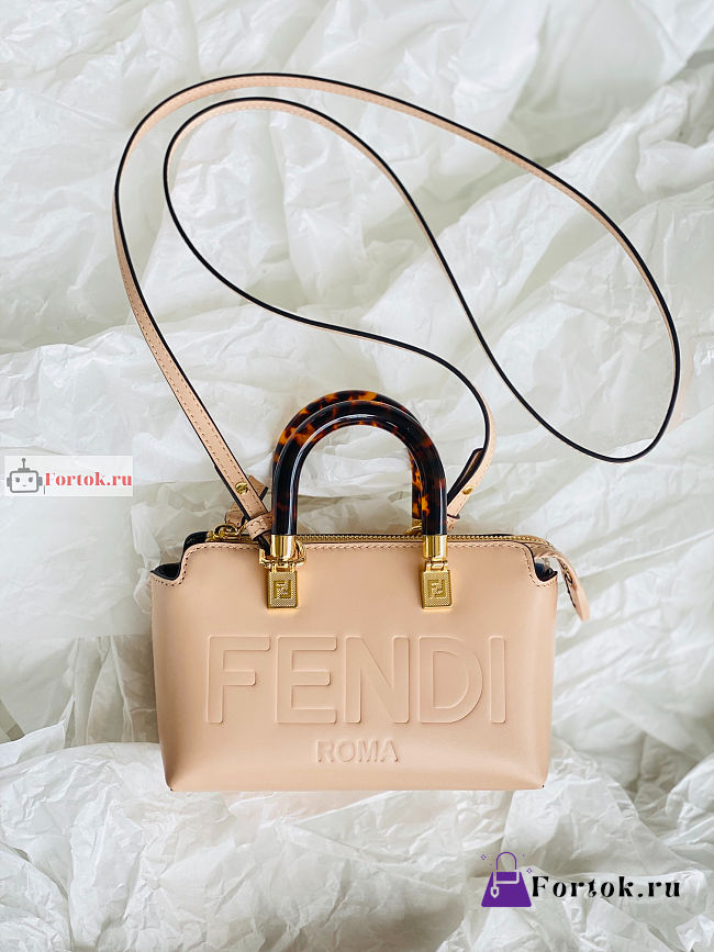 Fendi Mini By The Way Boston Pink 20.5x12x9cm - 1