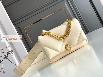 Bvlgari Mini Serpenti Cabochon Maxi Chain Crossbody Bag Ivory 18x12x8cm