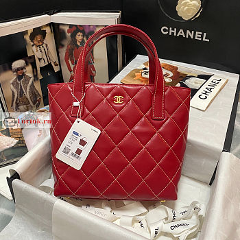 Chanel Vivian Vintage Tote Bag Red AS3045 23x24x9cm