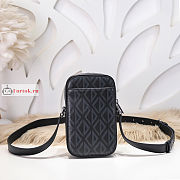 Dior Hit The Road Vertical Pouch Black 11x19x5cm - 2