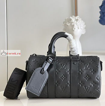 Louis Vuitton Keepall 25 Bag Black M20900 25x15x11cm