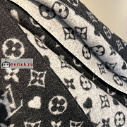 Louis Vuitton Game On Scarf Black MP2907 - 5