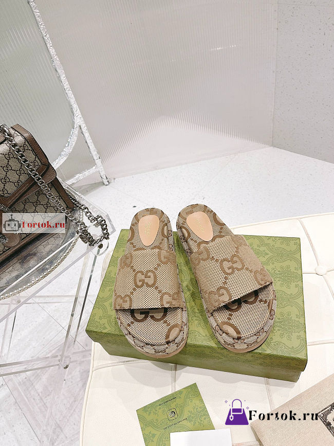 Gucci Women's Platform Slide Sandal Beige 623212 - 1
