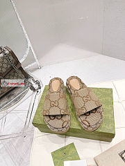 Gucci Women's Platform Slide Sandal Beige 623212 - 1