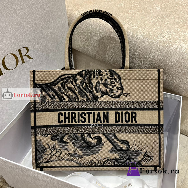 Dior Medium Book Tote Macro Toile de Jouy Tiger Embroidery Brown/Black M1296 36x27.5x16.5cm - 1