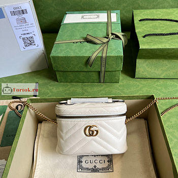 Gucci Mini GG Marmont Top Handle Bag White 699515 16x10.5x5.5cm