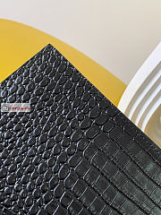 Ysl Uptown Pouch In Crocodile Embossed Black 565739 27×16×2cm  - 5
