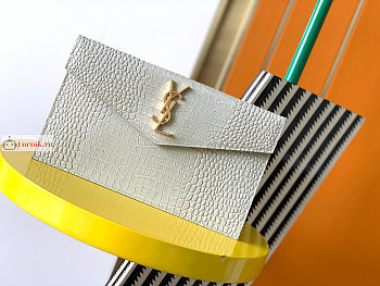 Ysl Uptown Pouch In Crocodile Embossed White 565739 27×16×2cm 