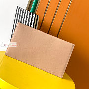 Ysl Uptown Pouch In Grained Leather Beige 565739 27×16×2cm - 6