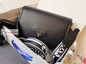 Prada Shoulder Bag In Grained Leather Black 1BD314 15.5x9x23cm