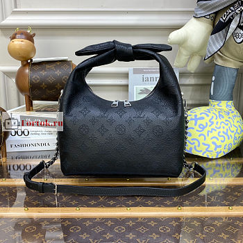 Louis Vuitton Why Knot PM Bag Black M20703 28x34x12cm