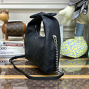 Louis Vuitton Why Knot PM Bag Black M20703 28x34x12cm - 4