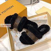 Louis Vuitton Lock It Flat Mule Fluffy Black 1A875W  - 3