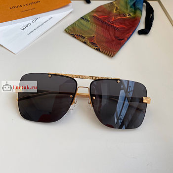 Louis Vuitton Ash Sunglasses 