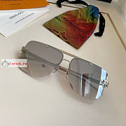 Louis Vuitton Ash Sunglasses  - 4