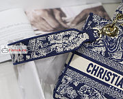 Dior Medium Lady D-Lite Bag Reverse Embroidery M0565 24x20x11cm - 6