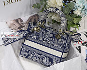 Dior Medium Lady D-Lite Bag Reverse Embroidery M0565 24x20x11cm - 5